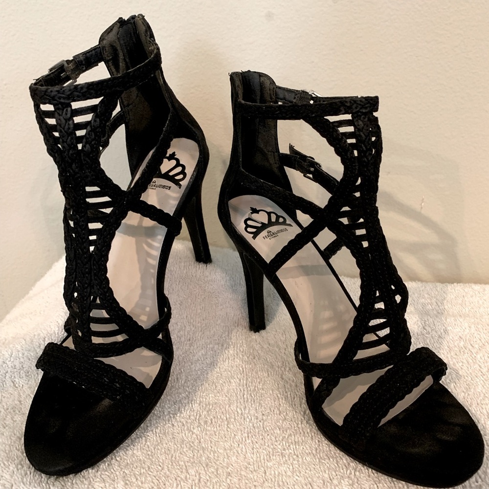 Women’s stiletto black sandals